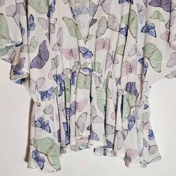 PrettyLittleThing Blouse Womens 2XL White Pastel Butterfly Kimono Top Plus Size - Picture 2 of 11